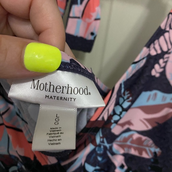 Motherhood Maternity halter bathing suit - Picture 4 of 6